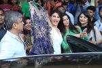 Jacqueline Fernandez at the Inauguration Of Shopping Exhibition on 22nd Sept 2017 (12)_59c52f82ef9b7.JPG