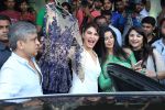 Jacqueline Fernandez at the Inauguration Of Shopping Exhibition on 22nd Sept 2017 (14)_59c52f840c060.JPG