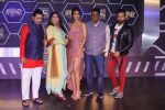 Anurag Basu, Shilpa Shetty, Geeta Kapoor, Rithvik Dhanjani At The Launch Of Super Dancer Chapter 2 on 22nd Sept 2017 (35)_59c5c8bd93e5c.JPG