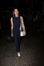 Prachi Desai Spotted At Airport on 23rd Sept 2017 (7)_59c6004a9ed01.JPG