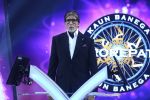 Amitabh Bachchan On Location Of KBC Season 9 on 29th Sept 2017(28)_59d226278207c.jpg