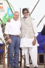 Amitabh Bachchan, Anupam Kher Celebrate Gandhi Jayanti on 2nd Oct 2017