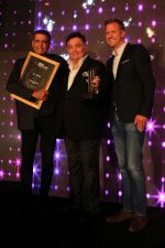 Rishi Kapoor at INCA ( Inidia Nightlife Convention Awards) on 2nd Oct 2017 (55)_59d5247348c49.JPG