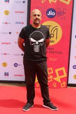 Vishal Dadlani At Jio Mami Film Mela on 7th Oct 2017 (26)_59da309db59ed.JPG