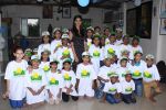 Pooja Hegde Celebrate Her Birthday With Smile Foundation Kids on 13th Oct 2017 (12)_59e1c6d6e19b8.JPG