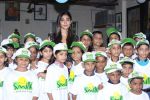 Pooja Hegde Celebrate Her Birthday With Smile Foundation Kids on 13th Oct 2017 (16)_59e1c6d91d618.JPG
