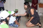 Pooja Hegde Celebrate Her Birthday With Smile Foundation Kids on 13th Oct 2017 (37)_59e1c6e7b18cf.JPG