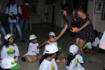 Pooja Hegde Celebrate Her Birthday With Smile Foundation Kids on 13th Oct 2017 (46)_59e1c6ed72e35.JPG