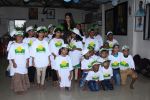 Pooja Hegde Celebrate Her Birthday With Smile Foundation Kids on 13th Oct 2017 (9)_59e1c6d5351fe.JPG