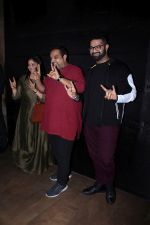 Shankar Mahadevan, Siddharth Mahadevan at the special screening of film secret superstar on 17th Oct 2017 (65)_59e719dc62e33.JPG