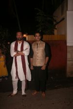Atul Kasbekar at Shabana Azmi_s Grand Diwali Bash on 20th Oct 2017 (20)_59ec8eb57ed43.JPG
