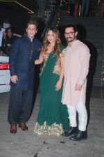 Shahrukh Khan at Aamir Khan's Diwali party on 20th Oct 2017