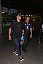 Sushant Singh Rajput Spotted at Airport on 23rd Oct 2017 (3)_59edfb7cd8b34.JPG