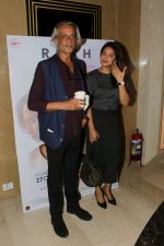 Sudhir Mishra, Neetu Chandra at the Screening Of Rukh Film on 26th Oct 2017 (68)_59f2e6dd03e7c.JPG