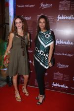 Suzanne Khan, Gayatri Joshi at the Special preview of Salaam Noni Appa based on Twinkle Khanna_s novel at Royal Opera House in mumbai on 28th Oct 2017 (37)_59f547e5e3657.jpg