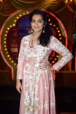 Parvathy Promote Film Qarib Qarib Singlle On Set Of The Drama Company on 31st Oct 2017 (14)_59fac54c257d4.jpeg