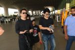 Sajid Nadiadwala with Family Spotted At Airport on 31st Oct 2017 (15)_59fabbd41063c.JPG