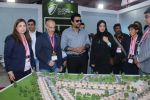 R. Madhavan at the Opening Ceremony & Pc Of Dubai Property Show on 3rd Nov 2017 (19)_59fd8cb7851c4.JPG