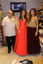Zoya Afroz at launch of new store of Jashn on 3rd Nov 2017 (58)_59fd8cf4de546.JPG