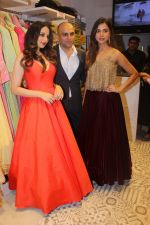 Zoya Afroz at launch of new store of Jashn on 3rd Nov 2017 (63)_59fd8cf8a875e.JPG