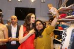 Zoya Afroz at launch of new store of Jashn on 3rd Nov 2017 (87)_59fd8d06249ca.JPG