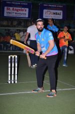 Jay Bhanushali at Yuva Mumbai VS Mumbai Heroes Cricket Match on 4th Nov 2017 (71)_59fee4cb50a3c.JPG