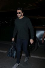 Ranveer Singh Spotted At Airport on 7th Nov 2017 (2)_5a014e019d0d5.JPG