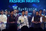 Vidyut Jammwal at Van Heusen and GQ Fashion Nights 2017 on 11th Nov 2017  (274)_5a096f114c6af.JPG