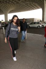 Shraddha Kapoor Spotted At Airport on 13th Nov 2017 (10)_5a0ac66f3ba91.JPG