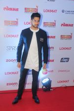 Sidharth Malhotra at the Red Carpet Of 2nd Edition Of Lokmat  Maharashtra_s Most Stylish Awards on 14th Nov 2017 (194)_5a0be34f1cf66.jpg