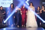 Pooja Hegde at The Fashion Show For Social Cause Called She Matters on 19th Nov 2017 (23)_5a11bae4d545b.JPG