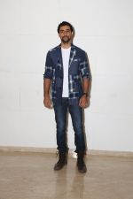 Kunal Kapoor at a party for Ed Sheeran hosted by Farah Khan at her house on 19th Nov 2017 (74)_5a130c00e1667.jpg