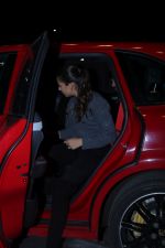 Mira Rajput Spotted At Airport on 4th Dec 2017 (2)_5a2630d730c25.JPG