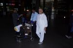 Gulzar Spotted At Airport on 6th Dec 2017 (5)_5a281ce206723.JPG