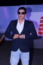 Manav Kaul at the Red Carpet Of The Screening Of Amazon Original The Grand Tour Hosted By Anil Kapoor on 10th Dec 2017 (41)_5a2dff5945453.JPG