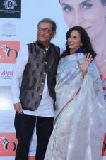 Shobhaa De At The Launch Of Shobhaa De Book Seventy And To Hell With It on 13th Dec 2017 (6)_5a323d54619a6.JPG
