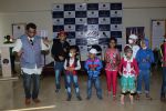 Anurag Basu With 40 Kids Fighting Cancer From Tata Memorial Centre on 14th Dec 2017 (28)_5a3372275891d.JPG