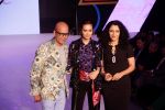 Parveen Dusanj at the Celebration Of The Youth Of India at Liva Protege on 14th Dec 2017 (7)_5a33a9c295314.jpg