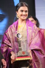 Amruta Subhash At Smita Patil Memorial Award on 17th Dec 2017