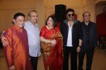 Anup Jalota, Suresh Wadkar, Kumar Sanu at the launch of New Album Tum Bin on 22nd Dec 2017 (35)_5a3e7bd1a1056.JPG