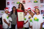 Kangana Ranaut Celebrating Christmas With Smile Foundation Kids on 25th Dec 2017 (61)_5a41ea314a3b4.JPG
