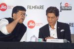 Shah Rukh Khan at 63rd Jio Filmfare Awards 2018 Press Conference on 26th Dec 2017 (126)_5a43315f2aaf7.JPG