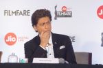 Shah Rukh Khan at 63rd Jio Filmfare Awards 2018 Press Conference on 26th Dec 2017 (128)_5a433161e5165.JPG