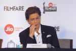 Shah Rukh Khan at 63rd Jio Filmfare Awards 2018 Press Conference on 26th Dec 2017 (131)_5a43316f231ad.JPG