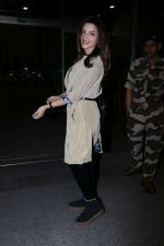Shama Sikander Spotted At Airport on 29th Dec 2017 (19)_5a471b2c3d088.JPG