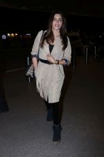 Shama Sikander Spotted At Airport on 29th Dec 2017 (8)_5a471a75b91e8.JPG