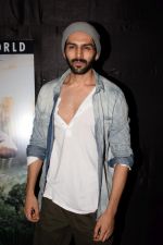 Kartik Aaryan At Special Screening Of Film Jumanji Welcome To The Jungle on 4th Jan 2018 (22)_5a4f392a55a54.JPG