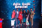 Farah Khan, Shilpa Shetty, Geeta Kapoor, Anurag Basu,  Rithvik Dhanjani, Paritosh Tripathi On the Sets Of Super Dancer on 8th Jan 2018  (23)_5a54492b4fd11.jpg