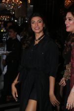 Sushmita Sen At Launch Of Designer Rebecca Dewan_s SS 18 Collection Songs Of Summer on 17th Jan 2018 (72)_5a603c9a2f68b.JPG