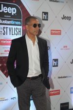Akshay Kumar at the Red Carpet Of Ht Most Stylish Awards 2018 on 24th Jan 2018 (4)_5a69e55d99d52.jpg